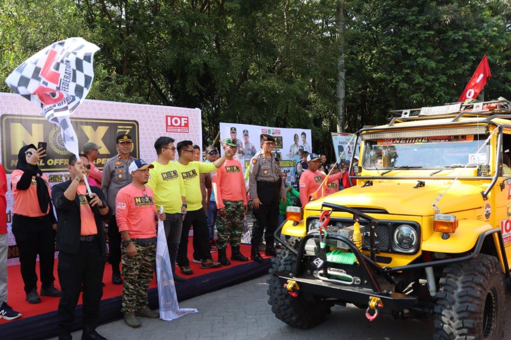 Kapolres Sidrap Bersama Sekda dan IOF Lepas Ratusan Peserta Nemal Offroad Xpedition