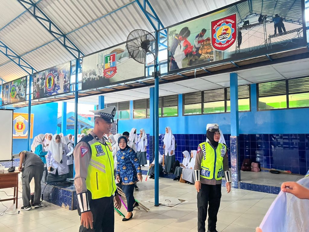 Satlantas Polres Pangkep di Hari ke 8 Operasi Patuh Pallawa-2023, Sasar Siswa SMKN 2 Pangkep