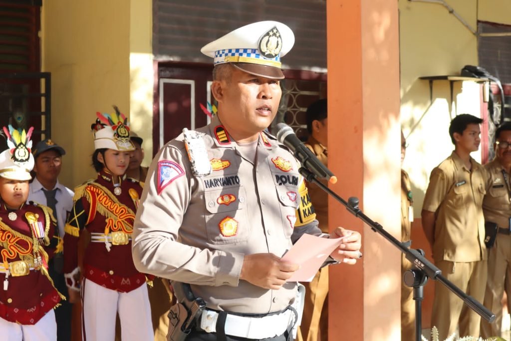 Operasi Zebra Pallawa 2023 Hari ke 8, Kasat Lantas Polres Sidrap Goes To School di SMKN 5
