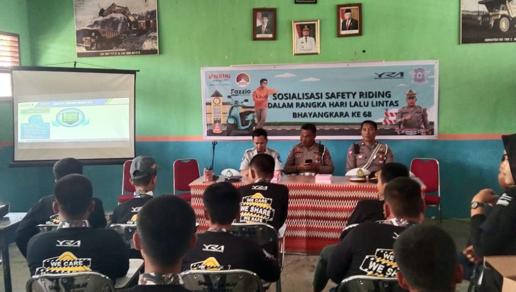 Satlantas Polres Sidrap Gelar Safety Riding di SMKN 5 Sidenreng Rappang