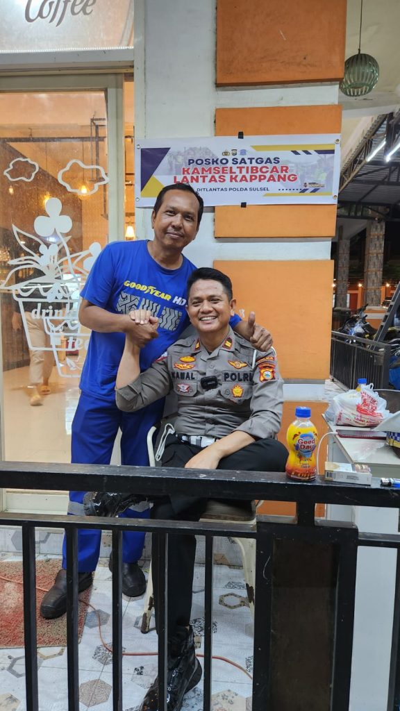 Satgas Kappang Banjir Ucapan Terima Kasih dari Pengguna Jalan di poros Maros-Bone