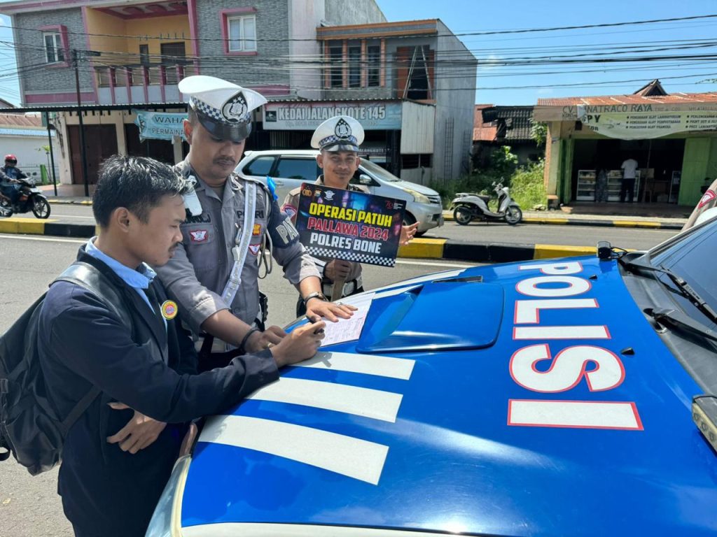 Hingga Hari Ke 4 Operasi Patuh Pallawa 2024, Satlantas Polres Bone Jaring 55 Pengendara Melanggar Lalulintas