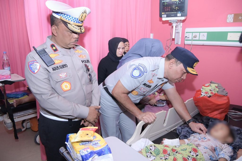 Jasa Raharja Berikan Santunan untuk Korban Kecelakaan di GTO Ciawi 2, Bogor