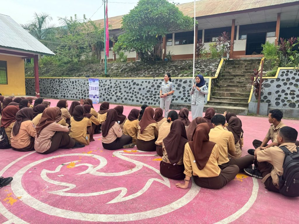 Jasa Raharja dan Polres Pare-Pare Sosialisasi Keselamatan Lalu Lintas di SMAN 3