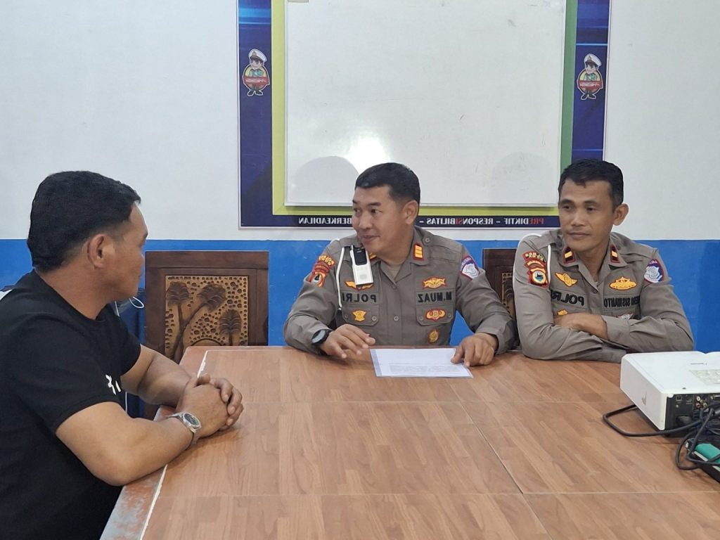 Polisi Tegur Keras Sopir Pick Up Viral di Gowa
