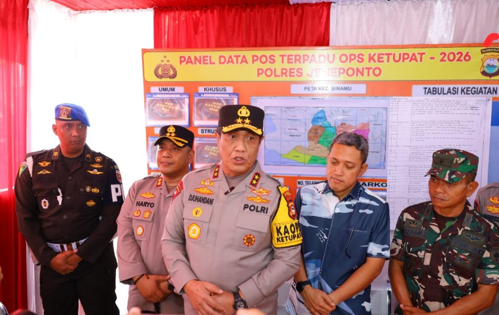 EDITORIAL: Arus Mudik Lebaran 2026, Kapolda Sulsel Cek Pos Pam Rute Makassar-Jeneponto