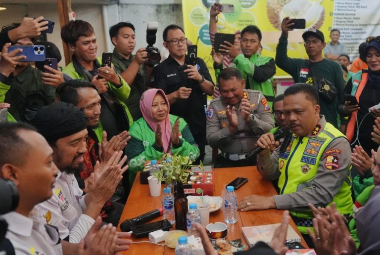 TAJUK: Mengapa Jajaran Ditlantas Diminta Bangun Komunikasi dengan OJOL?