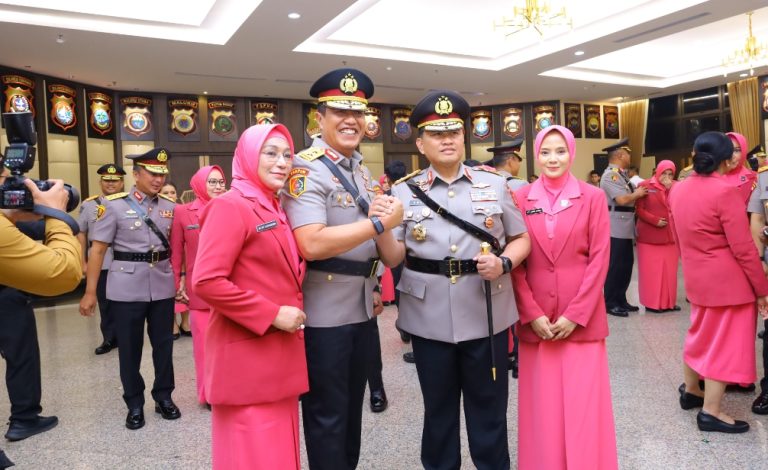 Irjen Pol. Awal Chairuddin Resmi Jabat Kapolda Sulsel
