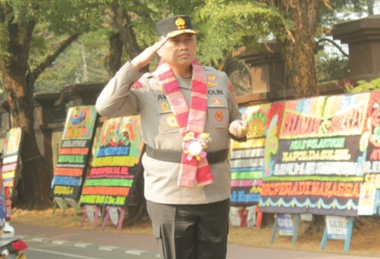 KOLOM: Di Balik Tongkat Komando Irjen Pol. Awal Chaerudin, Merawat Kebersamaan & Menjaga Sulsel “Siri na Pacce”