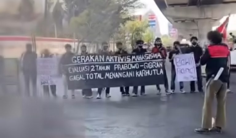 Kapolda Sulsel Monitoring Unjuk Rasa Dua Tahun Prabowo-Gibran
