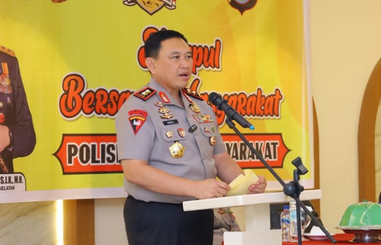 Komunikasi Dua Arah, Kapolda Sulsel Ajak Warga Tamalanrea Kolaborasi